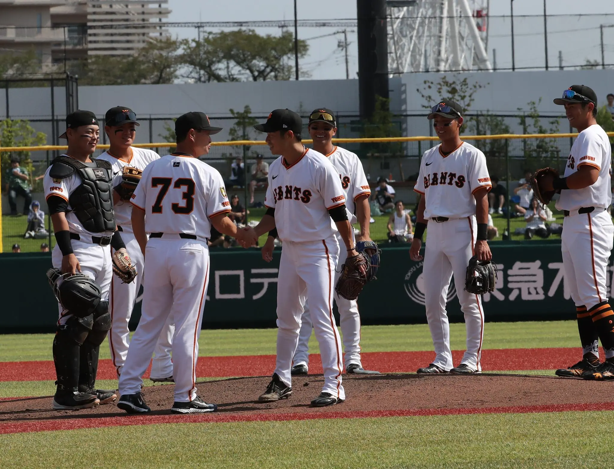 巨人 来季の編成を発表 育成重視の布陣を示す