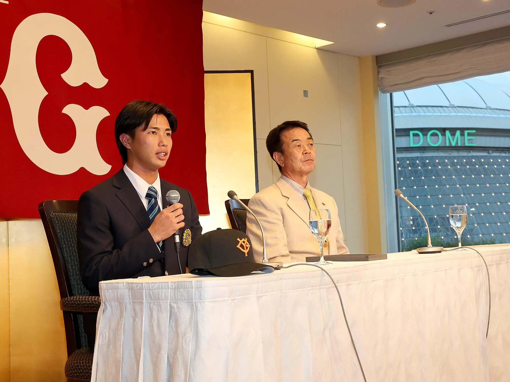 巨人ドラフト3位 山城京平が仮契約 一年目からの一軍定着を目指す