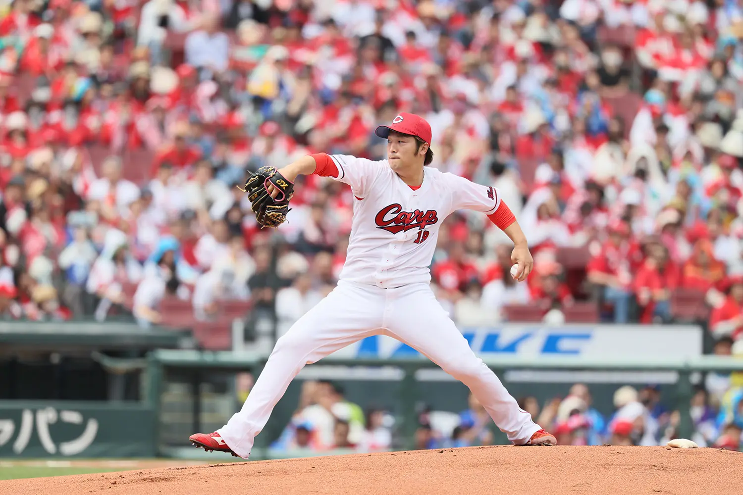 広島カープの床田投手と坂倉選手が活躍！関連グッズも要チェック