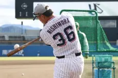 秋季キャンプ3日目、実戦形式の練習開始—選手たちが課題克服へ取り組む