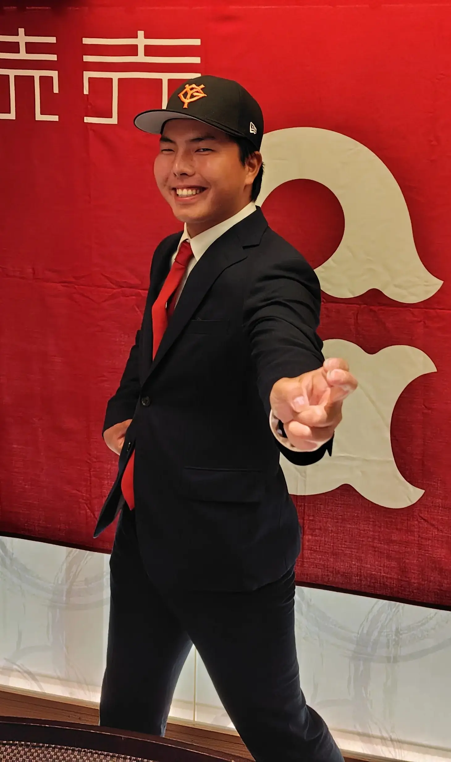 育成4位の河野優作投手が仮契約 ここぞの場面で活躍を目指す