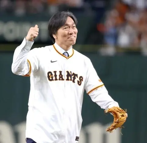 松井秀喜さんが7日のイースタン・DeNA戦で始球式を担当！