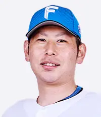 加藤貴之投手が動物保護のNPO法人へ寄付を決める