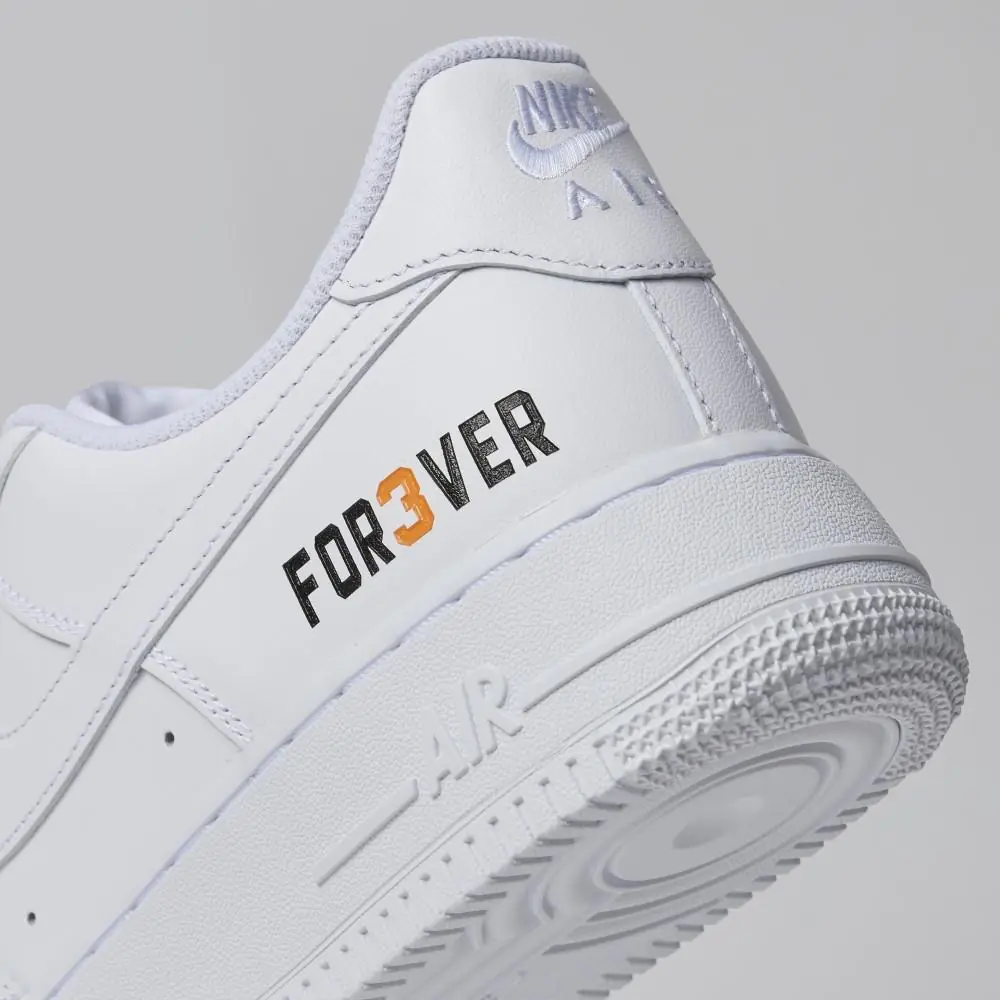 「ナイキ エア フォース 1 07 FOR3VER GIANTS」の予約販売開始