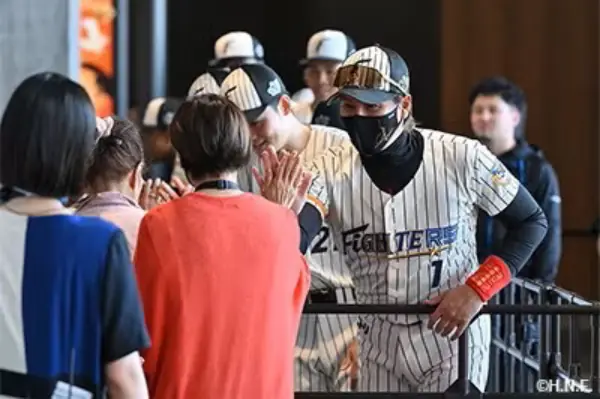 ファイターズが「キッズウェルカムハイタッチ」を開催！小学生以下のお子様を対象にした特別イベント