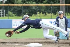 ヤクルト秋季キャンプ第1クール4日目：投手陣はフォーム固め、内山選手は新ポジション挑戦と守備力の向上を確認