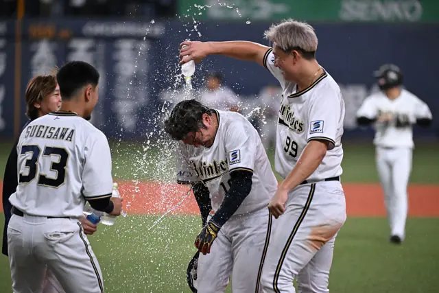 オリックス・バファローズがサヨナラ勝ちを記念したグッズを発売!