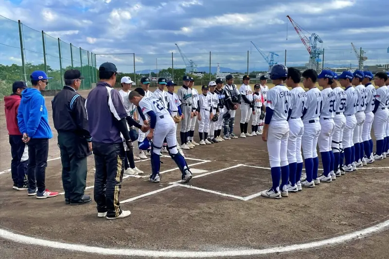 中日ドラゴンズジュニア、浜松選抜と練習試合で技術と連携を磨く