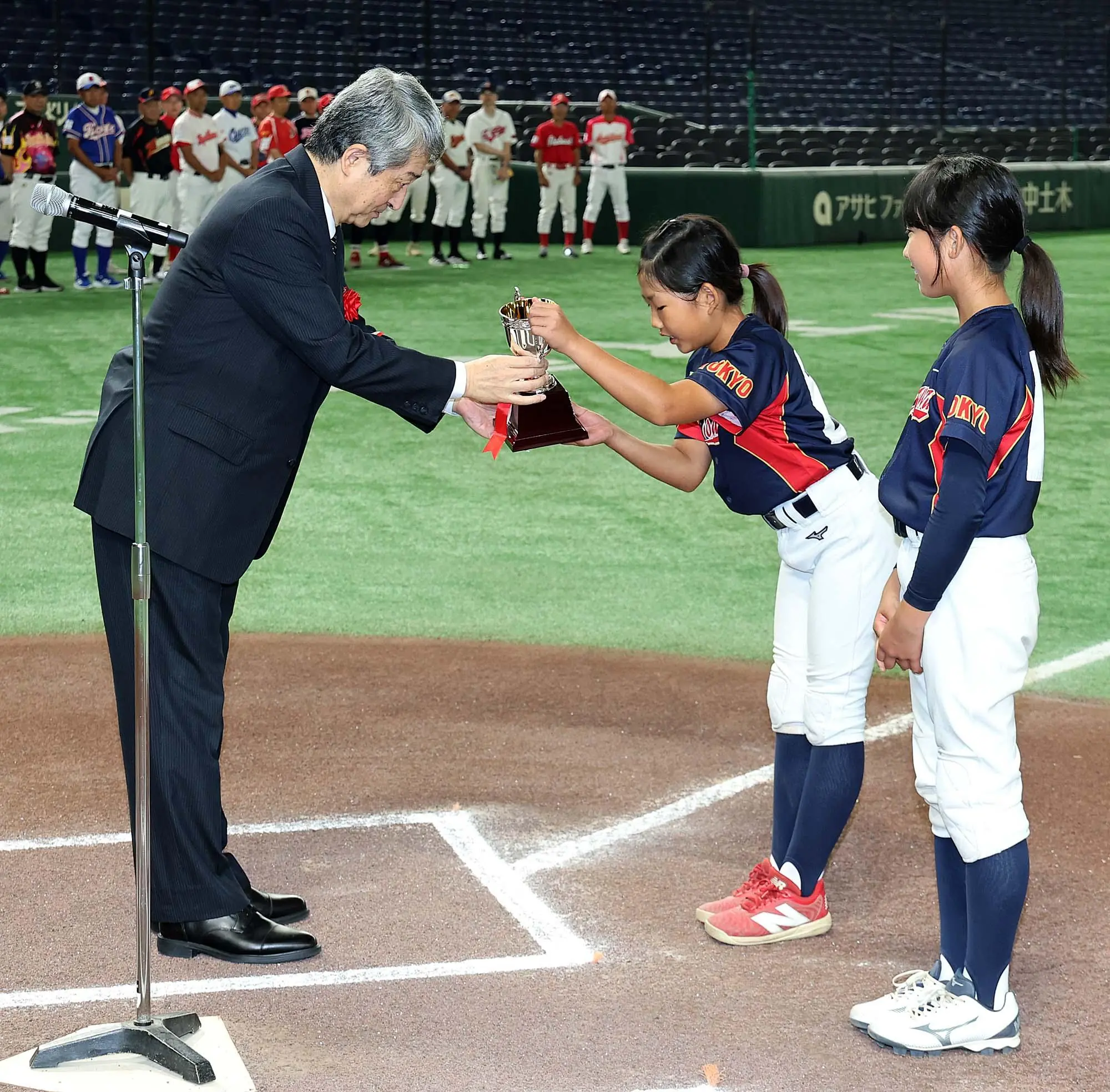 女子野球のシスタージャビットカップが開幕