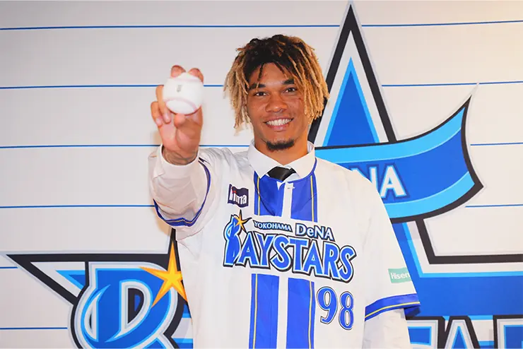 ハンセル・マルセリーノ選手、横浜DeNAベイスターズと支配下選手契約を結ぶ