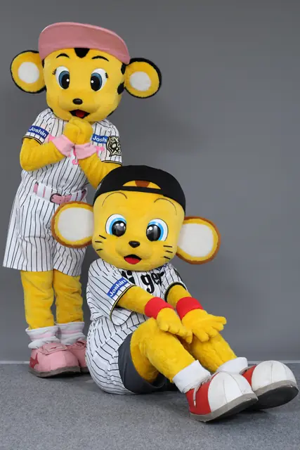 阪神タイガースのマスコットが京王百貨店新宿店でイベントを開催