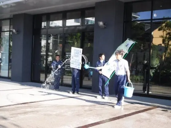 京都市の7年8月1日「水の日」と打ち水大作戦について