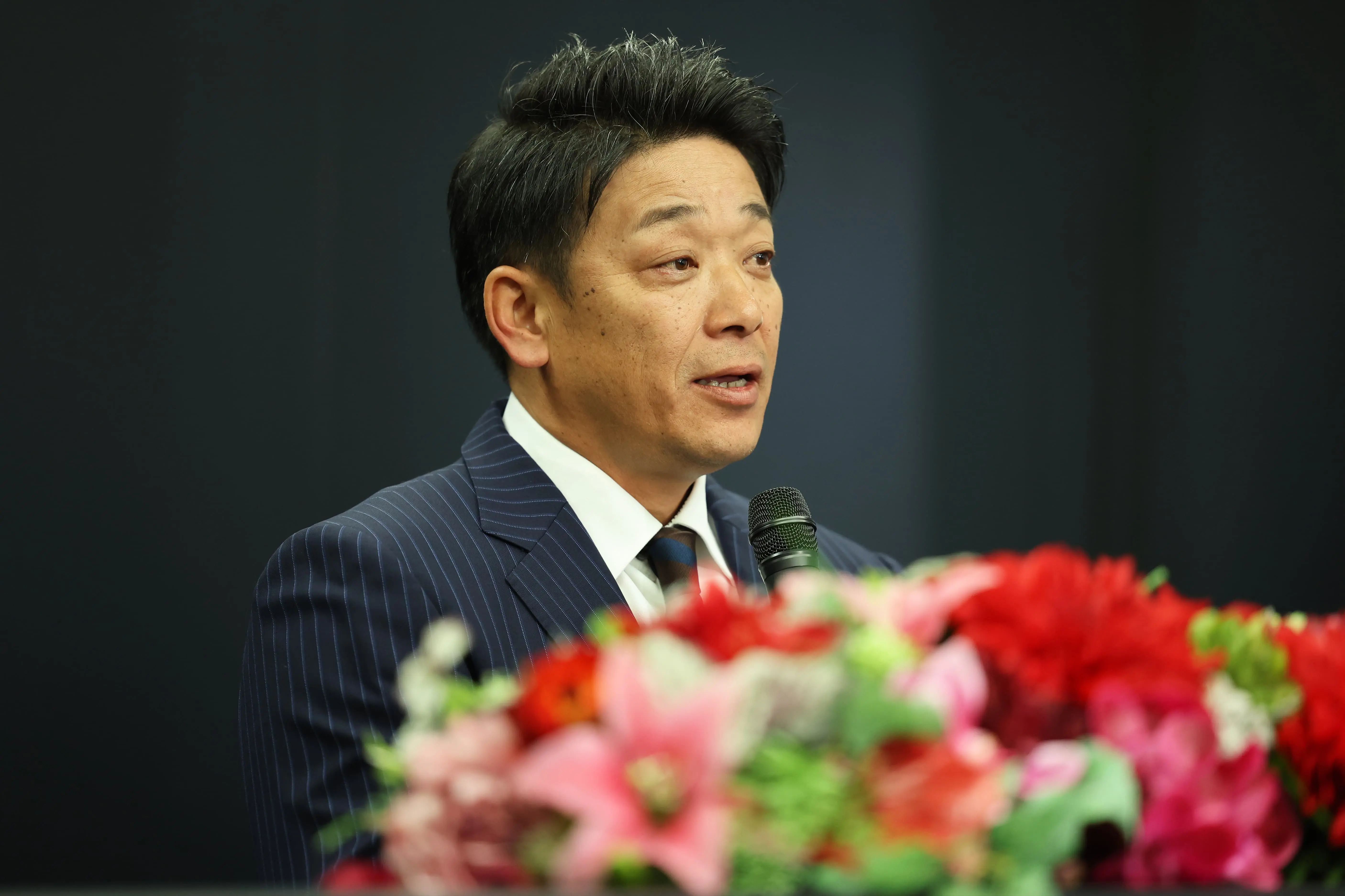 千葉ロッテ新監督サブロー 就任会見の要点と今後の方針