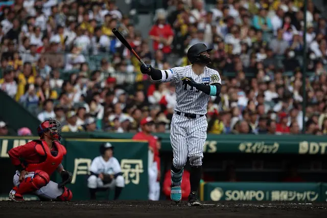 阪神タイガースの佐藤輝明選手が4月度DIDアワードを受賞